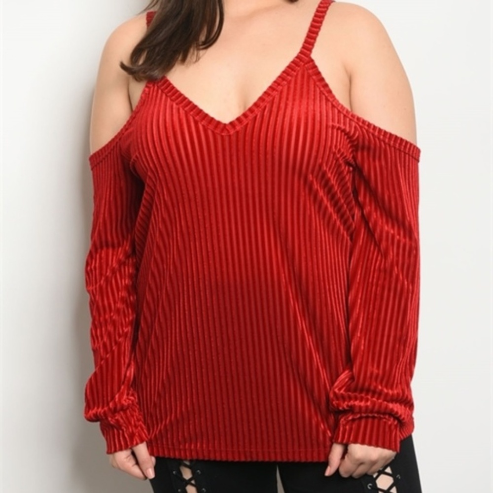 Plus Size 2x Red Ribbed Cold Shoulder Top - Picture 1 of 4
